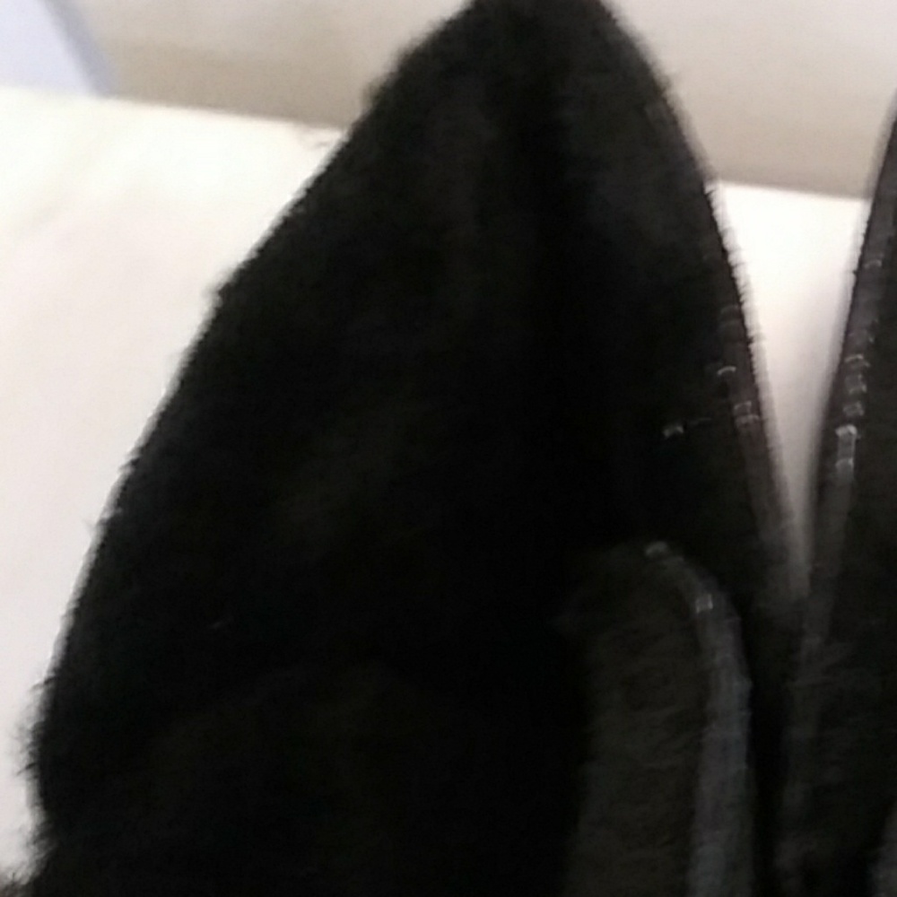 Boots - Picture 4 of 7